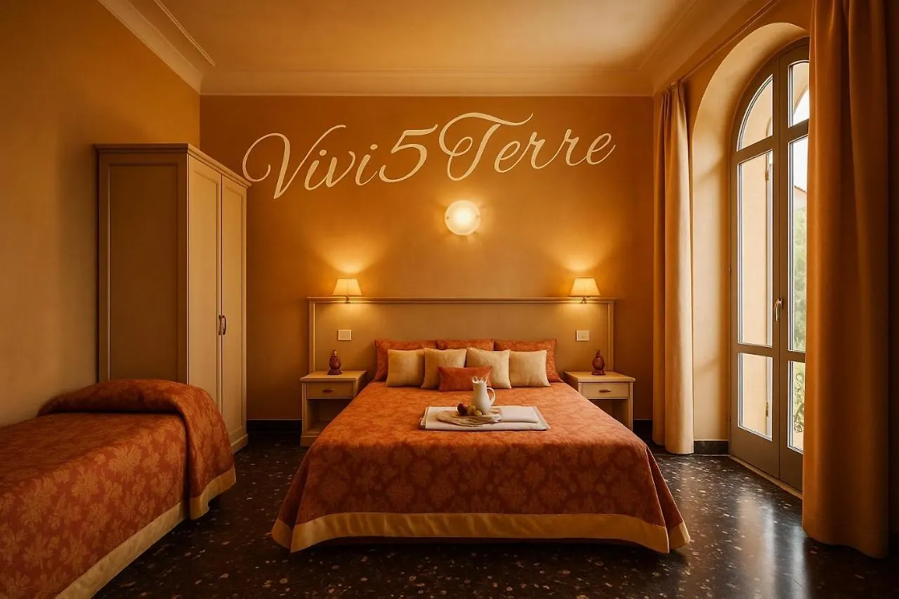 Hotel Vivi 5 terre La Spezia 2*,  Italia