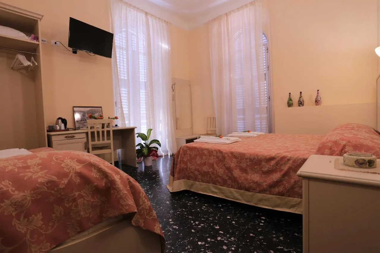 Hotel Vivi 5 terre La Spezia Affittacamere