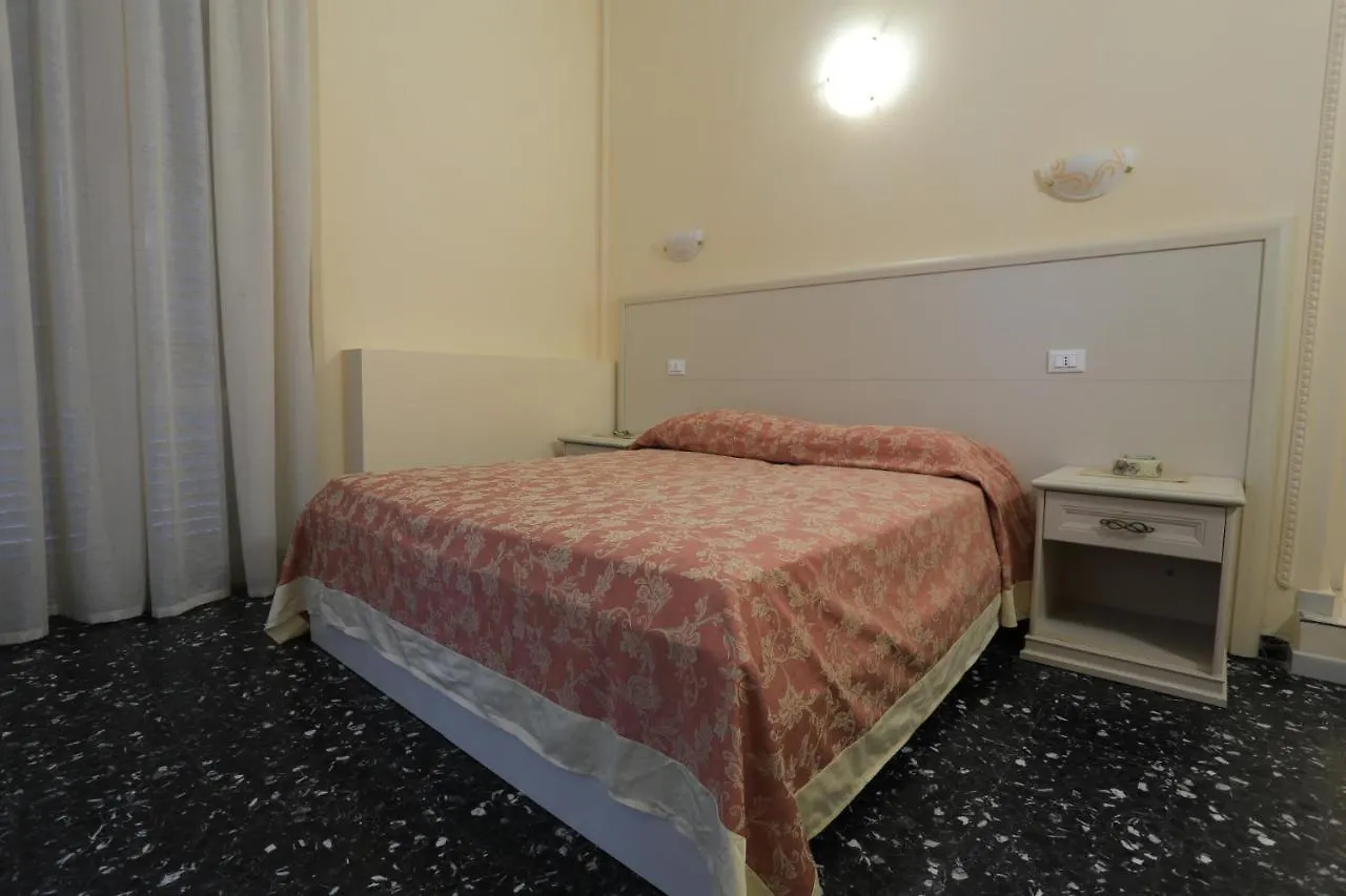Hotel Vivi 5 terre La Spezia Affittacamere