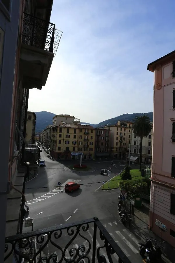 Affittacamere Hotel Vivi 5 terre La Spezia