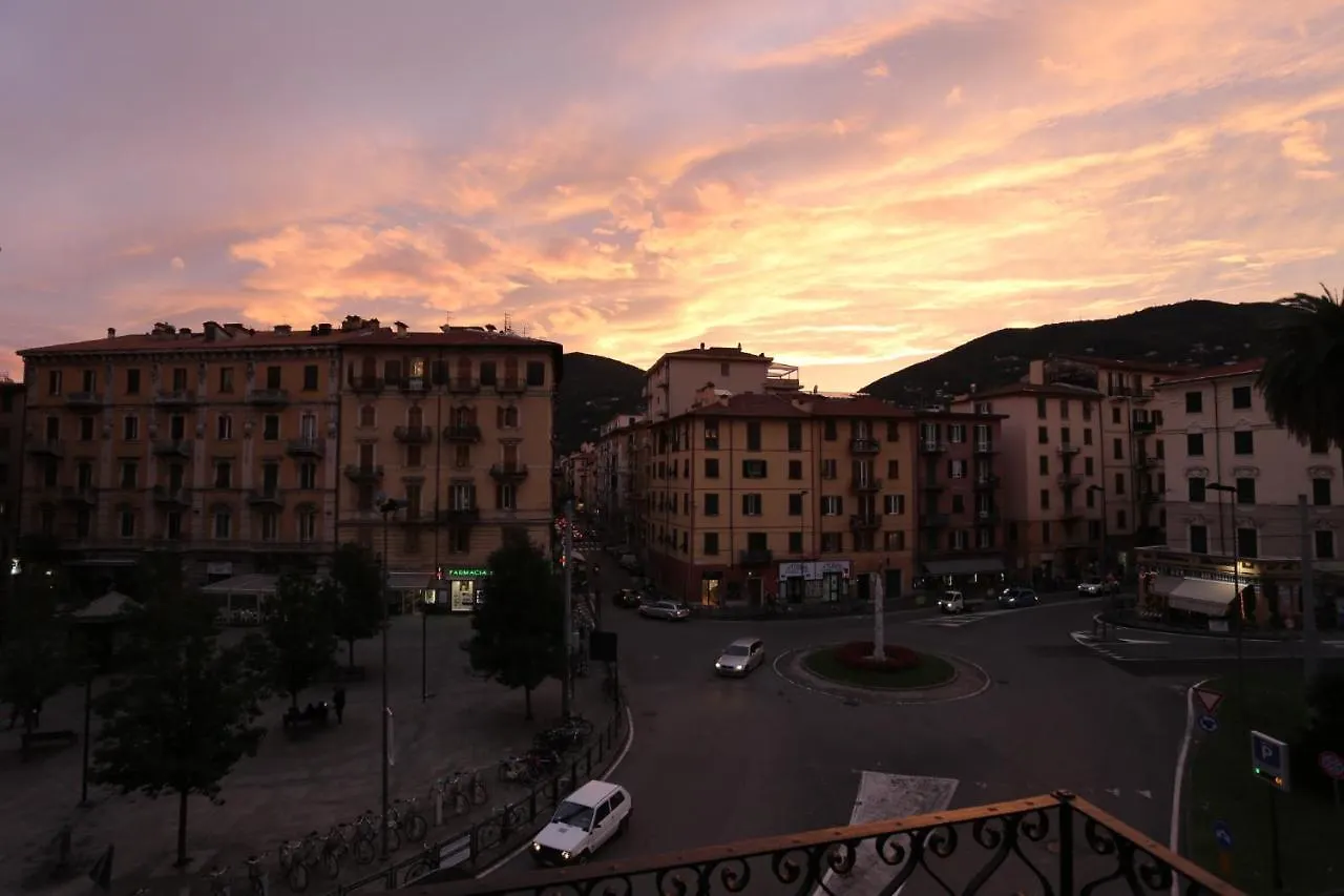 Hotel Vivi 5 terre La Spezia