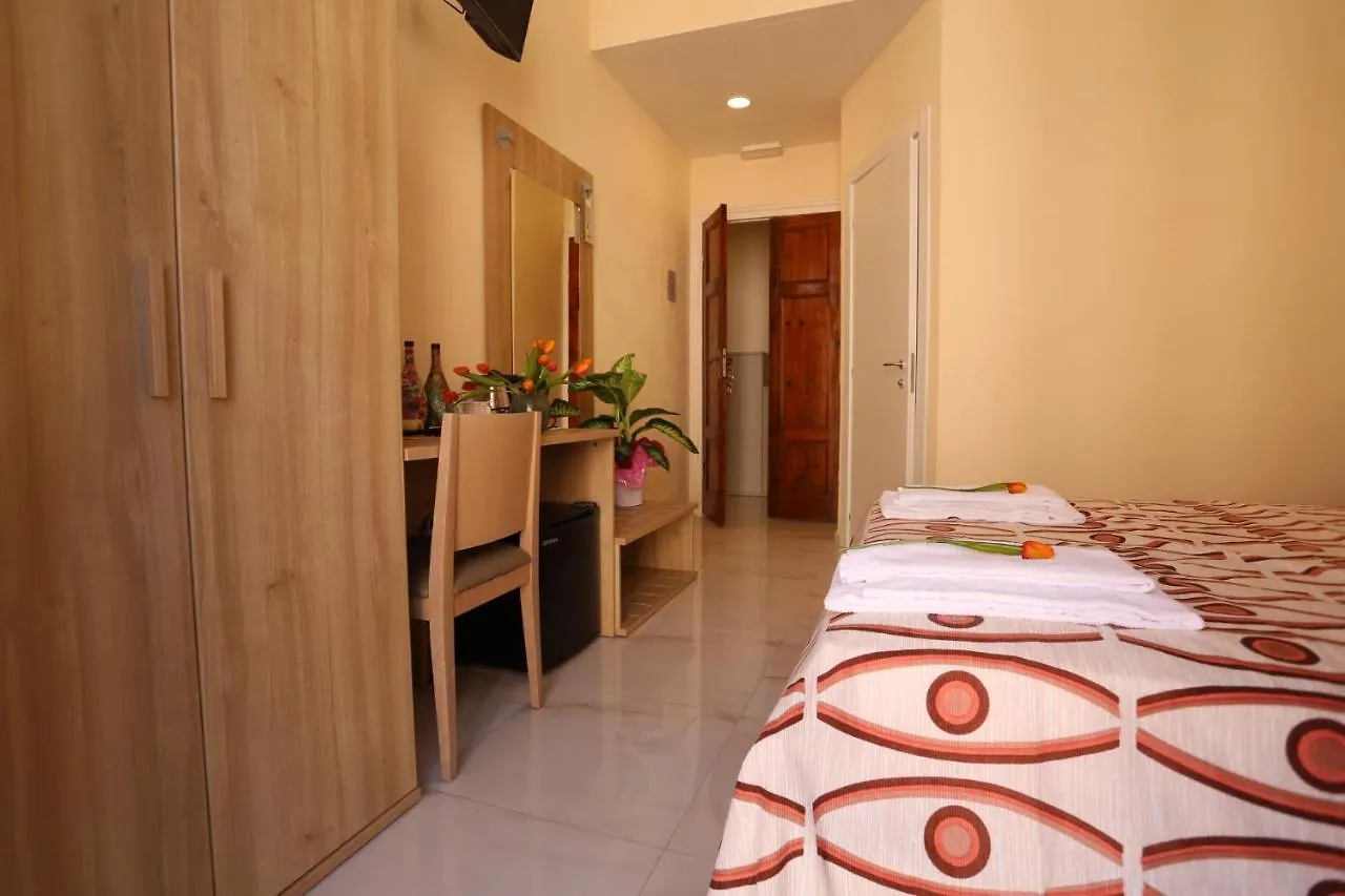 Hotel Vivi 5 terre La Spezia